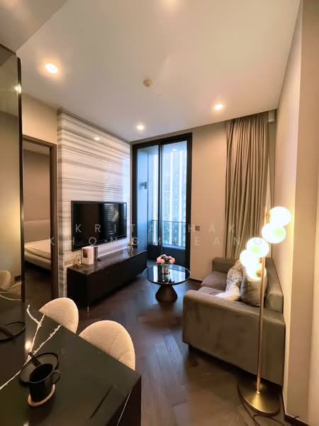 The Esse Sukhumvit 36, Bangkok, Soi Sukhumvit 36, Sukhumvit Road, Phra Kanong, Khlong Toei, Bangkok, 1 Bedroom, 38 sqm, Condo For Rent, by Kritaphak Khongmueang, 500464691 - DDproperty.com