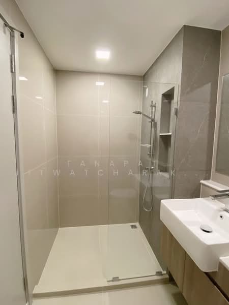 Quintara Arte Sukhumvit 52, Bangkok, Soi Sukhumvit 52, Sukhumvit Road, Bang Chak, Phra Khanong, Bangkok, 1 Bedroom, 34 sqm, Condo For Sale, by Tanapat Jitwatcharakomol, 500464708 - DDproperty.com