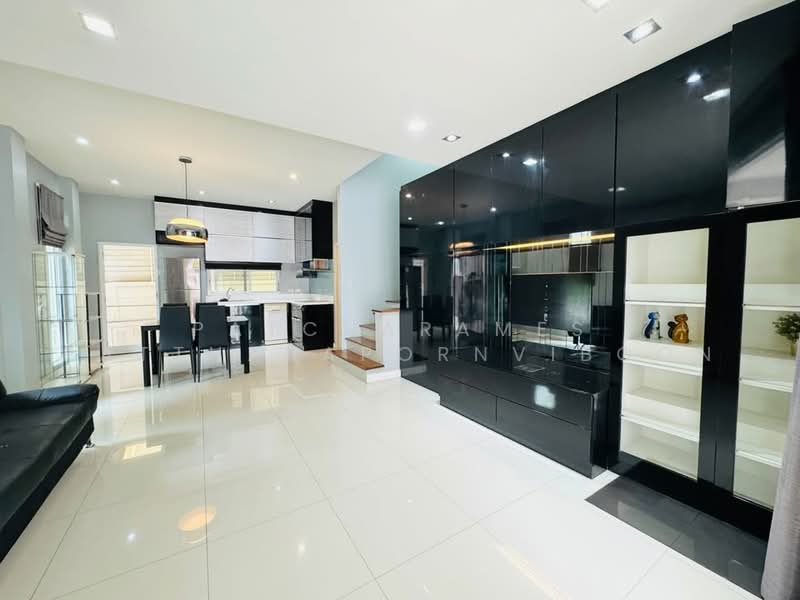 undefined, Bangkok, Suan Luang, Bangkok, 3 Bedrooms, 250 sqm, Townhouse For Rent, by Patcharames Pattharapornviboon, 500464718 - DDproperty.com
