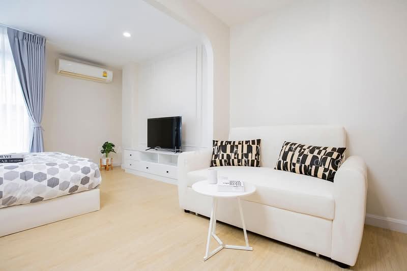 The Link Sukhumvit 50, Bangkok, Soi Sukhumvit 50, Sukhumvit Road, Phra Kanong, Khlong Toei, Bangkok, 1 Bedroom, 33 sqm, Condo For Rent, by Patcharames Pattharapornviboon, 500464733 - DDproperty.com