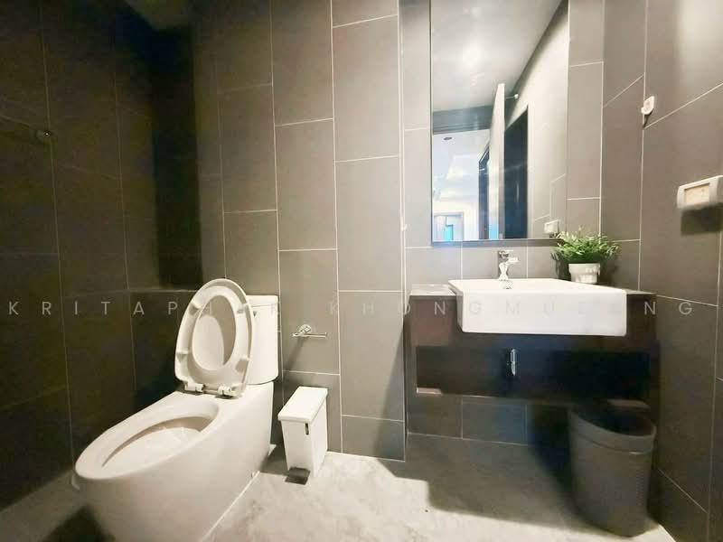 C Ekkamai, Bangkok, 888 Soi Sukhumvit 63, Sukhumvit Road, Khlong Tan Nua, Watthana, Bangkok, 2 Bedrooms, 65 sqm, Condo For Rent, by Kritaphak Khongmueang, 500464736 - DDproperty.com