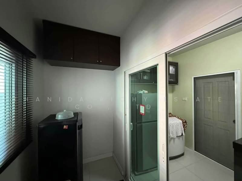 Private House for Rent in Pridi Banomyong Sukhumvit 71, Bangkok, Phra Kanong Nua, Watthana, Bangkok, 4 Bedrooms, 220 sqm, Single Detached House For Rent, by Thanida Richy Estate Co., Ltd., 500464738 - DDproperty.com