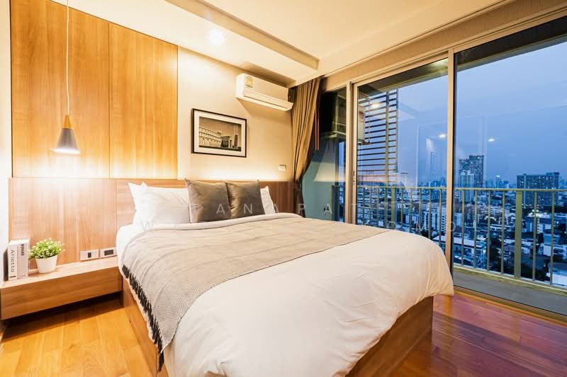 Abstracts Phahonyothin Park, Bangkok, 1076 Phahonyothin Road, Jom Phon, Chatuchak, Bangkok, 1 Bedroom, 38 sqm, Condo For Rent, by Tanapat Jitwatcharakomol, 500464739 - DDproperty.com