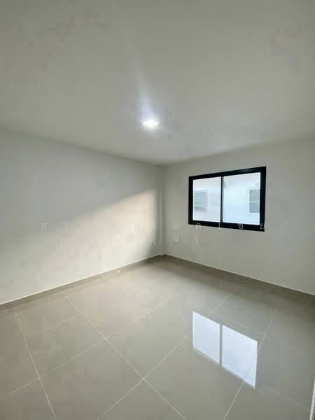 Baan Buathong 4, Nonthaburi, Ban Kluay-Sai Noi Road, Phimonrat, Bang Bua Thong, Nonthaburi, 2 Bedrooms, 70 sqm, Townhouse For Sale, by สรภพ ยอดไชย (สีฝุ่น), 500464755 - DDproperty.com