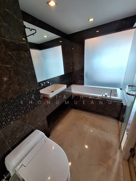 The Address Sukhumvit 61, Bangkok, 22 Soi Sukhumvit 61 Sukhumvit Road, Khlong Tan Nua, Watthana, Bangkok, 1 Bedroom, 55 sqm, Condo For Rent, by Kritaphak Khongmueang, 500464773 - DDproperty.com