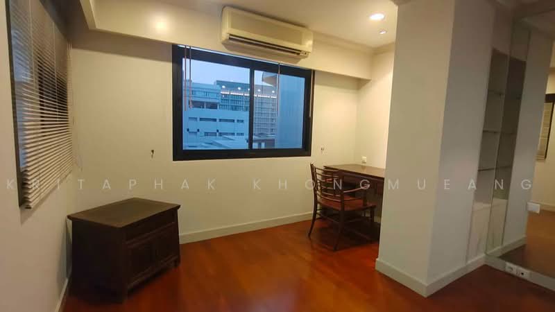 Green Point Silom, Bangkok, 29 Soi Anumanratthanon, Suriyawong, Bang Rak, Bangkok, 2 Bedrooms, 61 sqm, Condo For Rent, by Kritaphak Khongmueang, 500464776 - DDproperty.com