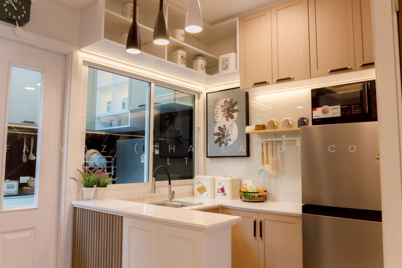 Spacious 3BR WeState Townhouse for Sale Near Don Mueang Airport Bangkok, Bangkok, Don Mueang, Bangkok, 3 Bedrooms, 170 sqm, Townhouse For Sale, by Fazwaz (Thailand) Co., Ltd., 500464803 - DDproperty.com