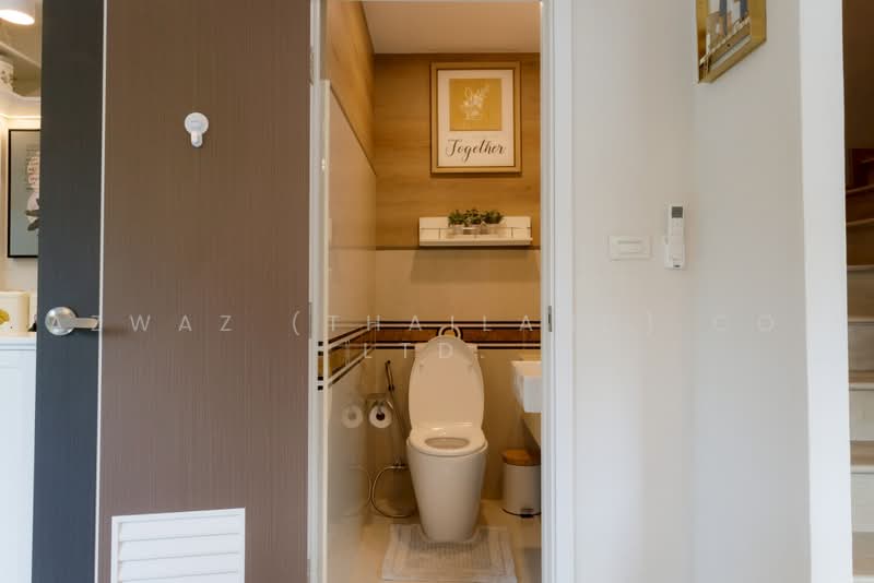 Spacious 3BR WeState Townhouse for Sale Near Don Mueang Airport Bangkok, Bangkok, Don Mueang, Bangkok, 3 Bedrooms, 170 sqm, Townhouse For Sale, by Fazwaz (Thailand) Co., Ltd., 500464803 - DDproperty.com