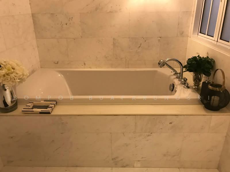Garden Square Sukhumvit 77, Bangkok, Sukhumvit Road, Phra Kanong Nua, Watthana, Bangkok, 4 Bedrooms, 250 sqm, Townhouse For Rent, by Sompob Buaparungsri, 500464807 - DDproperty.com