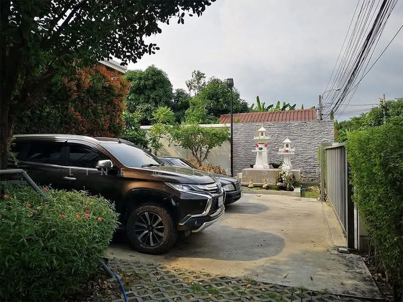 2-Storey home office with warehouse Sukhumvit 101, Bang Chak Phra Khanong Bangkok, Near BTS Punnawit, Bangkok, Bang Chak, Phra Khanong, Bangkok, , 950 sqm, Shophouse For Sale, by LINE @firststep, 500464828 - DDproperty.com
