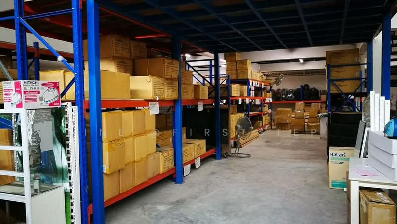 2-Storey home office with warehouse Sukhumvit 101, Bang Chak Phra Khanong Bangkok, Near BTS Punnawit, Bangkok, Bang Chak, Phra Khanong, Bangkok, , 950 sqm, Shophouse For Sale, by LINE @firststep, 500464828 - DDproperty.com