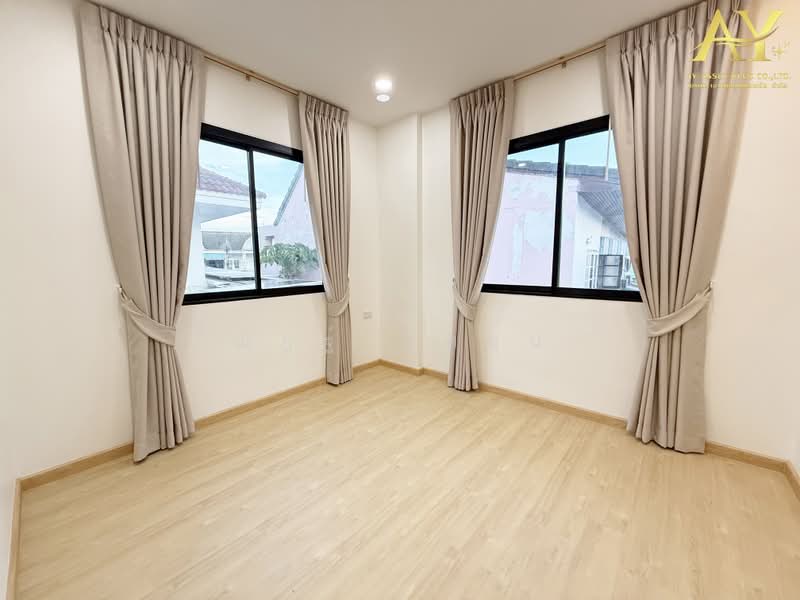 Chonlada Saimai, Bangkok, Sai Mai, Bangkok, 4 Bedrooms, 220 sqm, Single Detached House For Sale, by ณัฎฐ์ ยศขุน, 500464845 - DDproperty.com