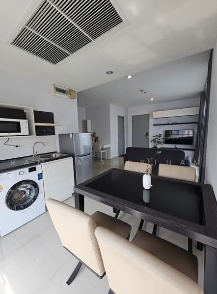 Life Ratchadapisek, Bangkok, 279 Ratchadapisaek Road, Huai Khwang, Bangkok, 2 Bedrooms, 65 sqm, Condo For Rent, by Ramita Theptham, 500464861 - DDproperty.com