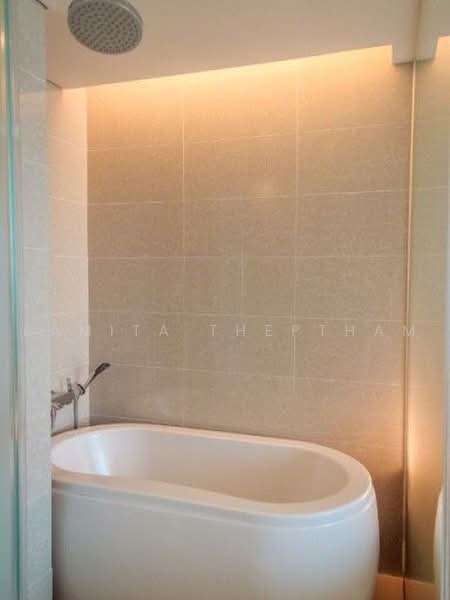 Siamese Thirty Nine, Bangkok, 68 Soi Sukhumvit 39, Sukhumvit Road, Khlong Tan Nua, Watthana, Bangkok, 1 Bedroom, 46 sqm, Condo For Rent, by Ramita Theptham, 500464874 - DDproperty.com