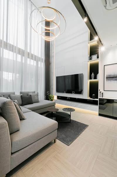 LUXE 35 Ratchada-Ladprao, Bangkok, Soi Lat Phrao 35, Lat Phrao Road, Chan Kasem, Chatuchak, Bangkok, 3 Bedrooms, 400 sqm, Townhouse For Sale, by Bussara Sri-At, 500464878 - DDproperty.com