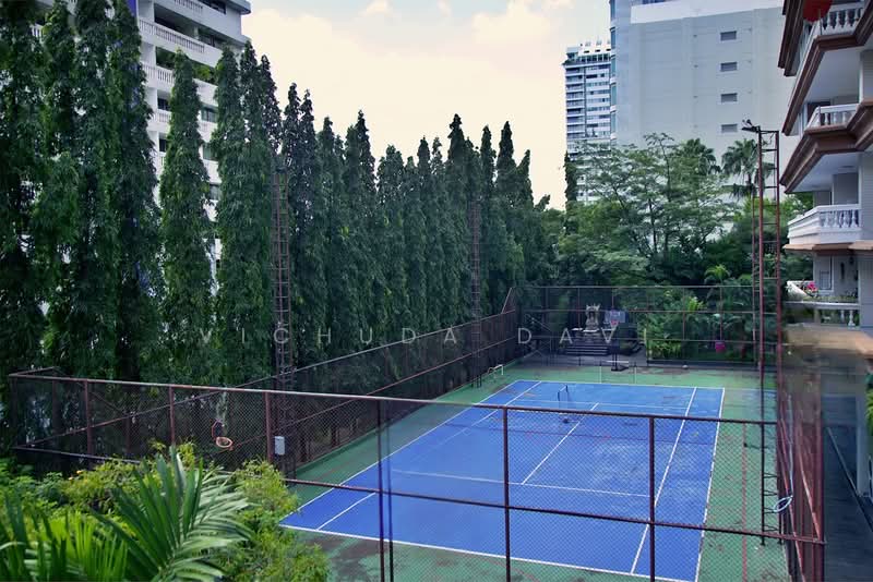 Lakeview Residences, Bangkok, Soi Sukhumvit 12, Khlong Toei, Bangkok, 4 Bedrooms, 380 sqm, Condo For Rent, by Vichuda Davi, 500464891 - DDproperty.com