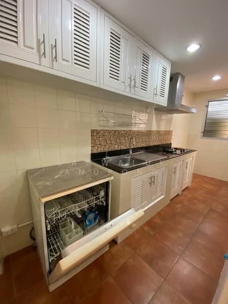The Centro Sukhumvit 113, Samut Prakan, Sukhumvit Road 113, Samrong Nua, Muang Samut Prakarn, Samut Prakan, 4 Bedrooms, 240 sqm, Single Detached House For Rent, by Saowaluk Anupong, 500464912 - DDproperty.com