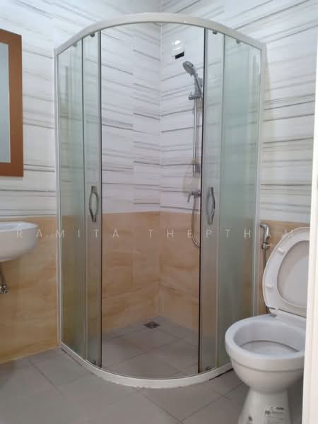 3-BR Townhouse, Bangkok, Khlong Kum, Bueng Kum, Bangkok, 3 Bedrooms, 96 sqm, Townhouse For Sale, by Ramita Theptham, 500464913 - DDproperty.com