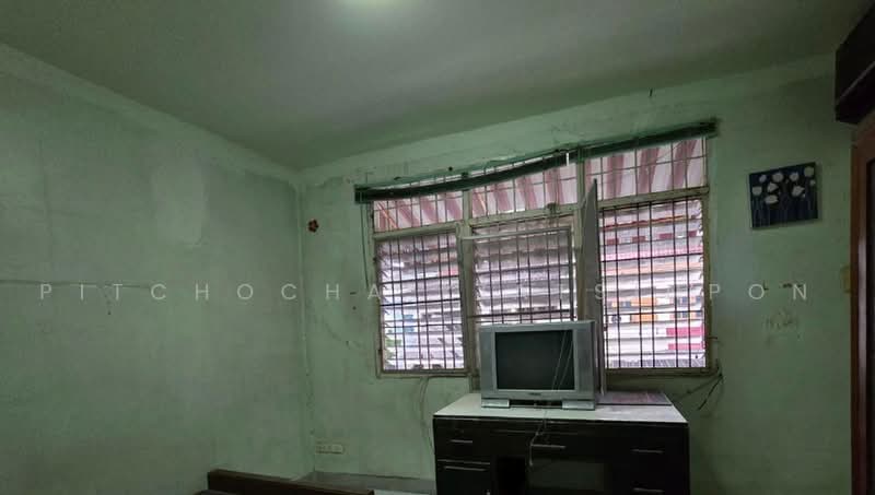 3-BR Townhouse, Bangkok, Saphan Song, Wang Thonglang, Bangkok, 3 Bedrooms, 115 sqm, Townhouse For Sale, by Pitchocha Kiatsinpon, 500464918 - DDproperty.com