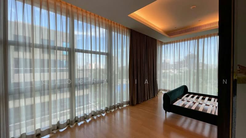 Sindhorn Tonson, Bangkok, 89 Soi Tonson Sarasin Road, Lumphini, Pathum Wan, Bangkok, 1 Bedroom, 106 sqm, Condo For Sale, by Pitchocha Kiatsinpon, 500464924 - DDproperty.com