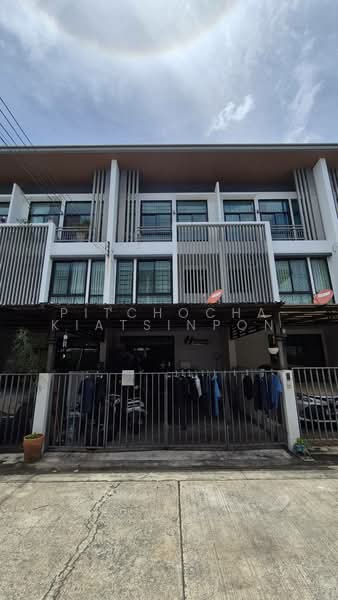 Cozy @ Satreewittaya 2 Soi 10, Bangkok, Satreewitthaya 2 Soi 10, Lat Phrao, Bangkok, 3 Bedrooms, 150 sqm, Townhouse For Sale, by Pitchocha Kiatsinpon, 500464954 - DDproperty.com