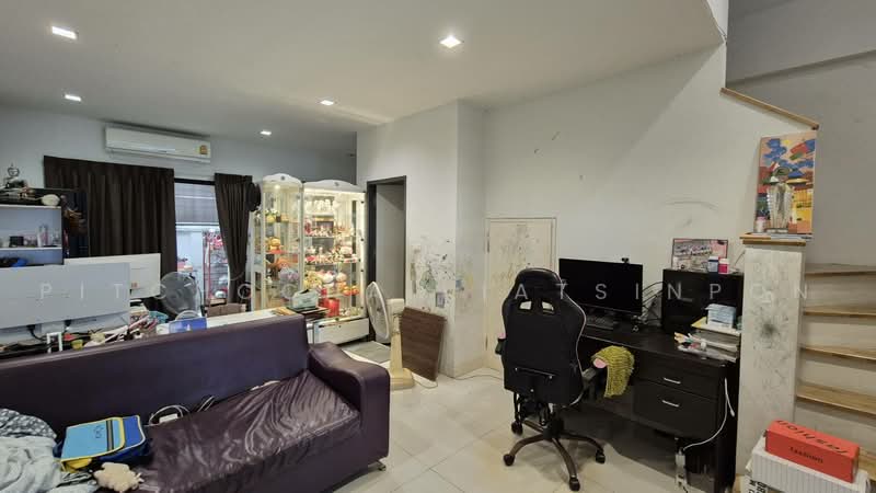 Cozy @ Satreewittaya 2 Soi 10, Bangkok, Satreewitthaya 2 Soi 10, Lat Phrao, Bangkok, 3 Bedrooms, 150 sqm, Townhouse For Sale, by Pitchocha Kiatsinpon, 500464954 - DDproperty.com