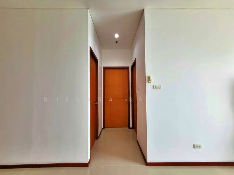 Villa Sathorn, Bangkok, 5 KrungThonBuri Road, Khlong Ton Sai, Khlong San, Bangkok, 1 Bedroom, 55 sqm, Condo For Sale, by Bussara Sri-At, 500464956 - DDproperty.com
