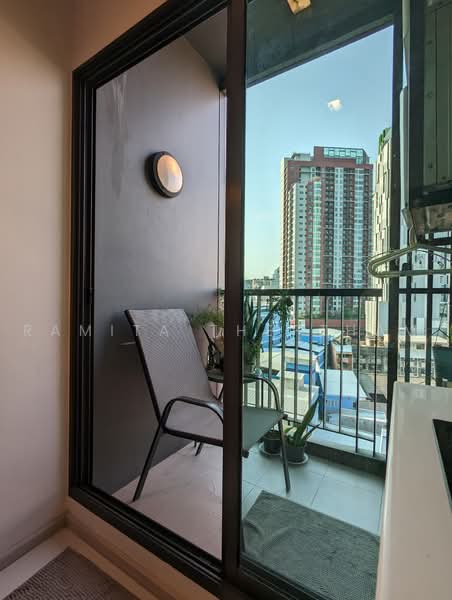 Life Sukhumvit 48, Bangkok, Soi Sukhumvit 48, Phra Kanong, Khlong Toei, Bangkok, 1 Bedroom, 32 sqm, Condo For Rent, by Ramita Theptham, 500464960 - DDproperty.com