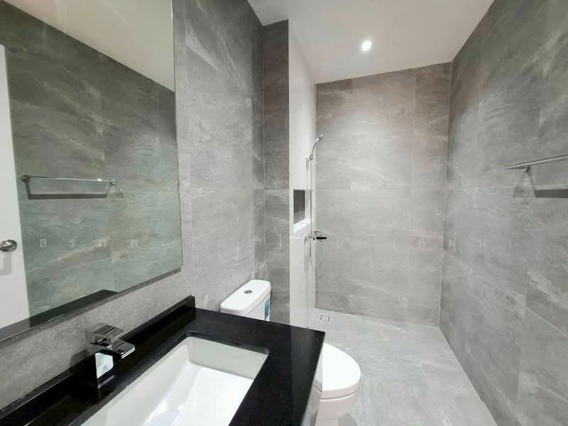 Feel Town Lat Phrao 101, Bangkok, ลาดพร้าว, Khlong Chaokhun Sing, Wang Thonglang, Bangkok, 3 Bedrooms, 270 sqm, Single Detached House For Rent, by สรภพ ยอดไชย (สีฝุ่น), 500464971 - DDproperty.com