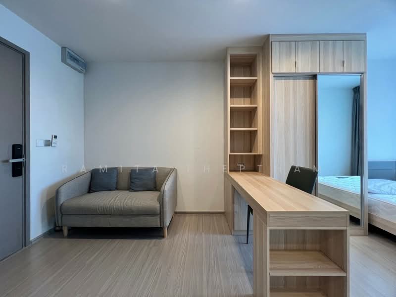 Life Asoke Hype, Bangkok, 339 Chaturathit Rd, Makkasan, Ratchathewi, Bangkok, Studio, 27 sqm, Condo For Rent, by Ramita Theptham, 500464975 - DDproperty.com