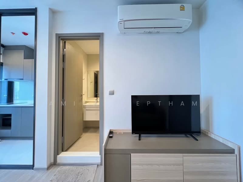 Life Asoke Hype, Bangkok, 339 Chaturathit Rd, Makkasan, Ratchathewi, Bangkok, Studio, 27 sqm, Condo For Rent, by Ramita Theptham, 500464975 - DDproperty.com