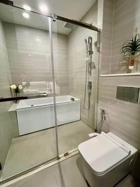 Park Origin Thonglor, Bangkok, Soi Thonglor 10, Sukhumvit Road, Khlong Tan Nua, Watthana, Bangkok, 2 Bedrooms, 46 sqm, Condo For Rent, by Ramita Theptham, 500464977 - DDproperty.com