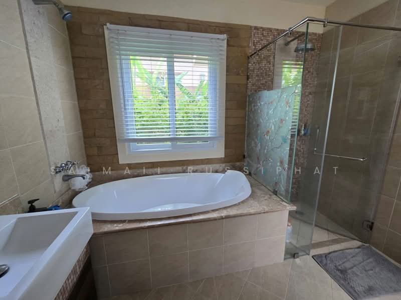 Silk Road Place, Chon Buri (Pattaya), Chaiyapruek 2 Road, Bang Lamung, Bang Lamung (Pattaya), Chon Buri (Pattaya), 3 Bedrooms, 280 sqm, Single Detached House For Rent, by Saimaii Russiphat, 500464978 - DDproperty.com