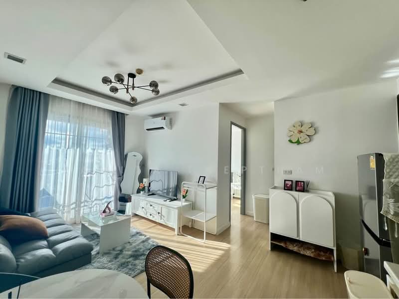 Thru Thonglor, Bangkok, Petchaburi Road, Bang Kapi, Huai Khwang, Bangkok, 1 Bedroom, 37 sqm, Condo For Rent, by Ramita Theptham, 500464983 - DDproperty.com