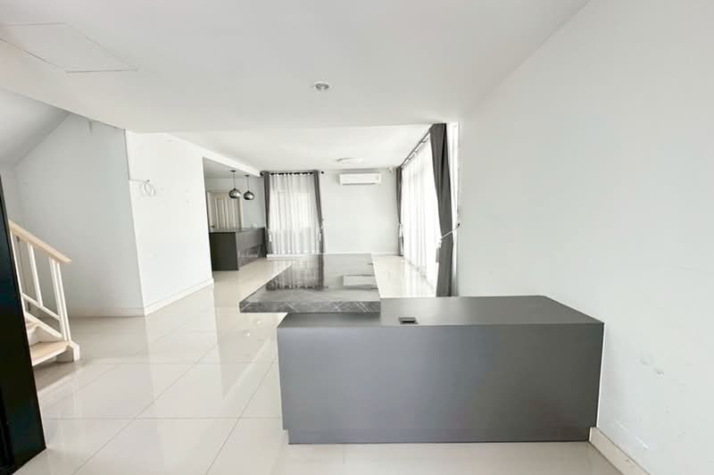 The Village Kanjanapisek-Ratchapruek, Nonthaburi, Bang Kruai Road - Bangkok, Sai Noi, Sai Noi, Nonthaburi, 4 Bedrooms, 161 sqm, Townhouse For Sale, by คุณนารี, 500464985 - DDproperty.com