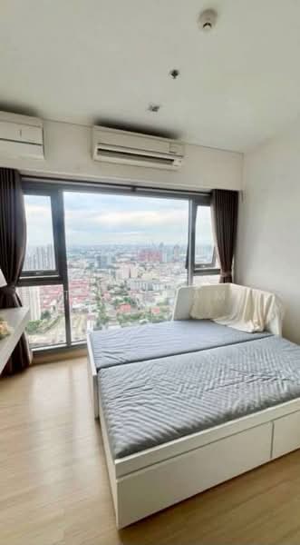 Whizdom Connect Sukhumvit, Bangkok, 1 Soi Piyibut 1, Sukhumvit Road, Bang Na, Bangkok, 1 Bedroom, 30 sqm, Condo For Rent, by Ramita Theptham, 500464988 - DDproperty.com