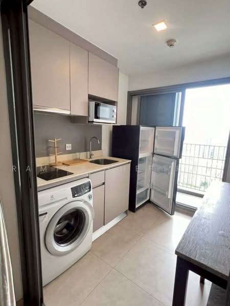 Whizdom Connect Sukhumvit, Bangkok, 1 Soi Piyibut 1, Sukhumvit Road, Bang Na, Bangkok, 1 Bedroom, 30 sqm, Condo For Rent, by Ramita Theptham, 500464988 - DDproperty.com