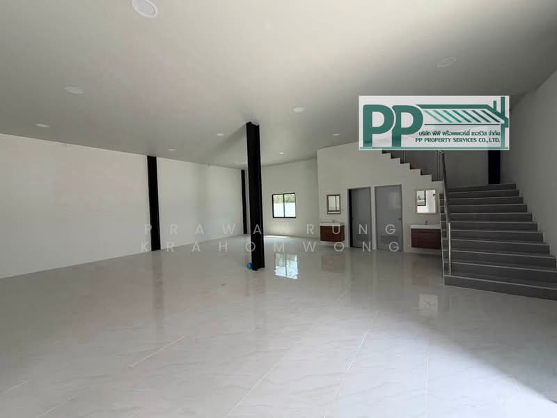 CODE:PP1-W1270-0726 ให้เช่าโรงงานใหม่ พร้อมออฟฟิศ 2ชั้น พื้นที่ขนาด 2,000 ตรม. พื้นสีเหลือง หนองบอน, Chon Buri (Pattaya), Nong Bon Daeng, Ban Bung, Chon Buri (Pattaya), , 2,000 sqm, Warehouse/Factory For Rent, by PRAWANRUNG KRAHOMWONG, 500465010 - DDproperty.com