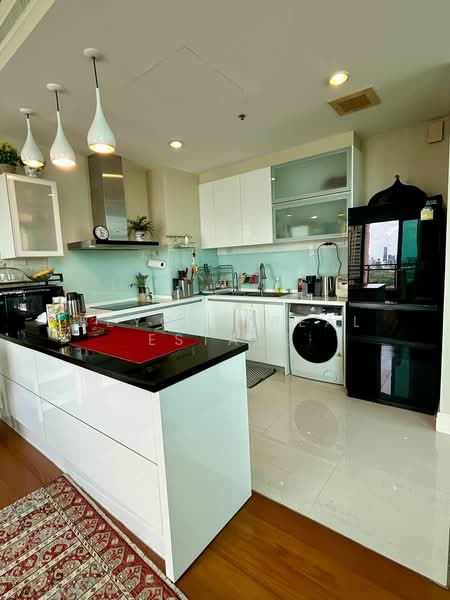 Bright Sukhumvit 24, Bangkok, Sukhumvit 24 Alley, Khong Tan, Khlong Toei, Bangkok, 3 Bedrooms, 177 sqm, Condo For Sale, by Beyond Real Estate, 500465012 - DDproperty.com
