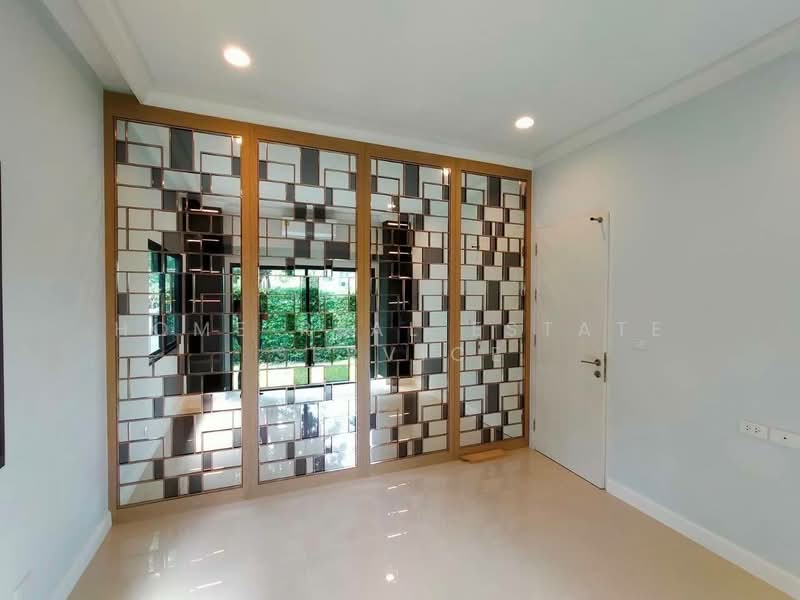 Setthasiri Chaengwattana-Prachachuen 2, Nonthaburi, Liab Khlong Phapa Road, Ban Mai, Pak Kret, Nonthaburi, 4 Bedrooms, 437 sqm, Single Detached House For Sale, by HOME Real Estate Service, 500465014 - DDproperty.com