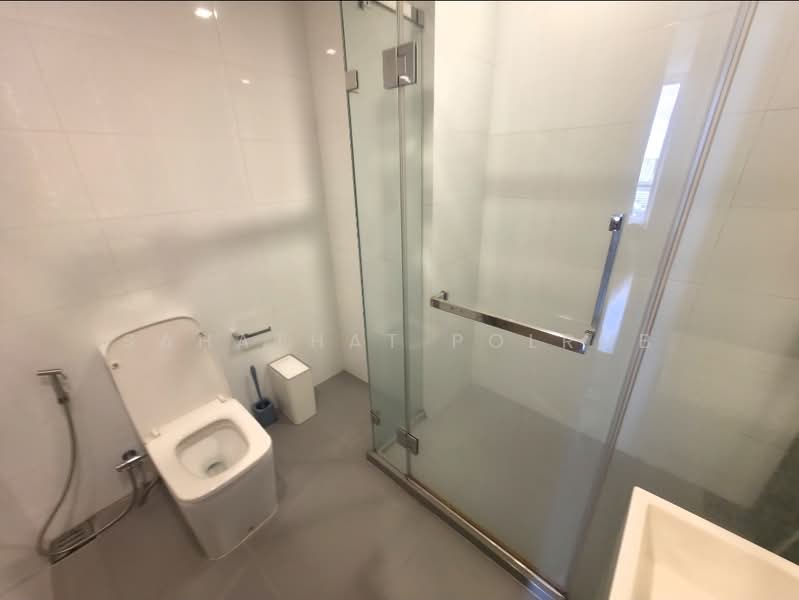 The Room Rama 4, Bangkok, 777 Rama 4 Road, Rong Muang, Pathum Wan, Bangkok, 1 Bedroom, 45 sqm, Condo For Rent, by Sahathat Polrob, 500465015 - DDproperty.com