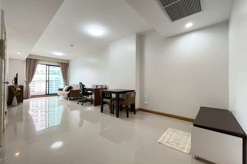 Supalai Premier Ratchada-Narathiwas-Sathorn, Bangkok, 26 Ratchadaphisek, Chong Nonsi, Yan Nawa, Bangkok, 1 Bedroom, 52 sqm, Condo For Sale, by คุณเดย์, 500465016 - DDproperty.com