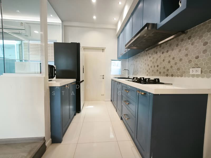 Indy 2 Bangna-Ramkhamhaeng 2, Bangkok, Soi Ramkhamhaeng 2, Dok Mai, Prawet, Bangkok, 3 Bedrooms, 122 sqm, Townhouse For Rent, by YTD Land&houses Real Estate Agency, 500465019 - DDproperty.com