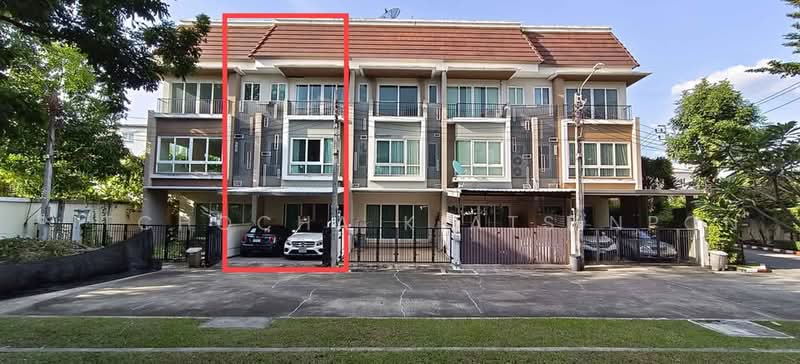 Urban Sathorn : หมู่บ้านเออร์เบิน สาทร, กรุงเทพ, ถนนราชพฤกษ์, บางจาก, ภาษีเจริญ, กรุงเทพ, 204 ตร.ม., ทาวน์เฮ้าส์ ขาย, โดย Pitchocha Kiatsinpon, 500465025 - DDproperty.com