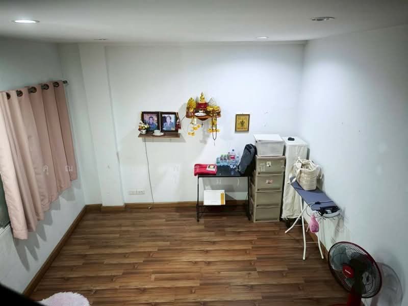 บ้านธรรมชาติ เพชรเกษม 114 (Baan Thammachad Phetkasem 114), Bangkok, ถนนเพชรเกษม, Nong Kang Plu, Nong Khaem, Bangkok, 3 Bedrooms, 150 sqm, Townhouse For Sale, by คุณ สุภาพร มณีวรรณ (ใหม่), 500465077 - DDproperty.com