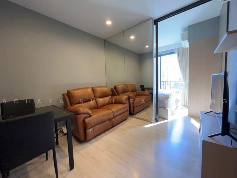 M Thonglor 10, Bangkok, 9 Soi Ekkamai 12, Ekkamai Road, Khlong Tan Nua, Watthana, Bangkok, 1 Bedroom, 30 sqm, Condo For Sale, by Achaya Nithipanyawong, 500465085 - DDproperty.com