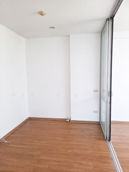 Lumpini Condo Town Nida-Sereethai 2, Bangkok, Seri Thai Road, Khlong Kum, Bueng Kum, Bangkok, 1 Bedroom, 23 sqm, Condo For Sale, by ณัฐยา ศิริฐานนท์, 500465089 - DDproperty.com
