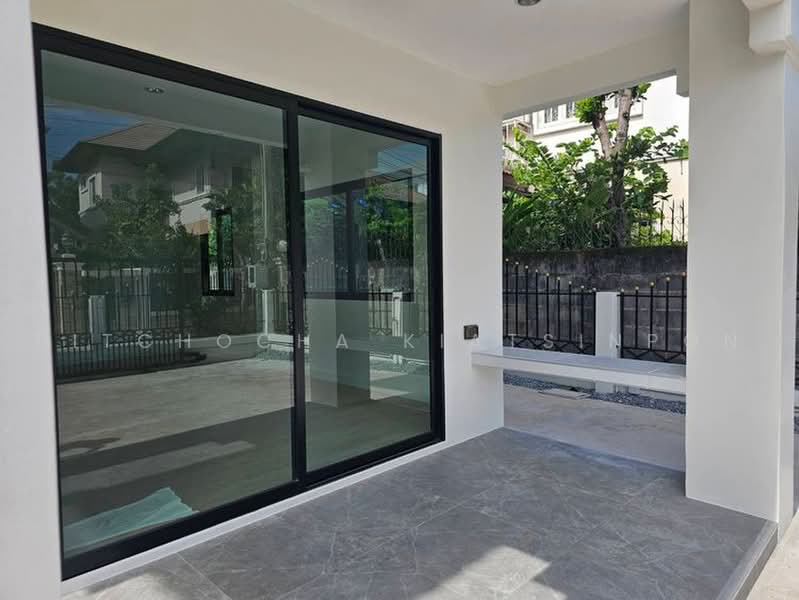 3-BR House, Bangkok, Khlong Khwang, Phasi Charoen, Bangkok, 3 Bedrooms, 160 sqm, Single Detached House For Sale, by Pitchocha Kiatsinpon, 500465106 - DDproperty.com
