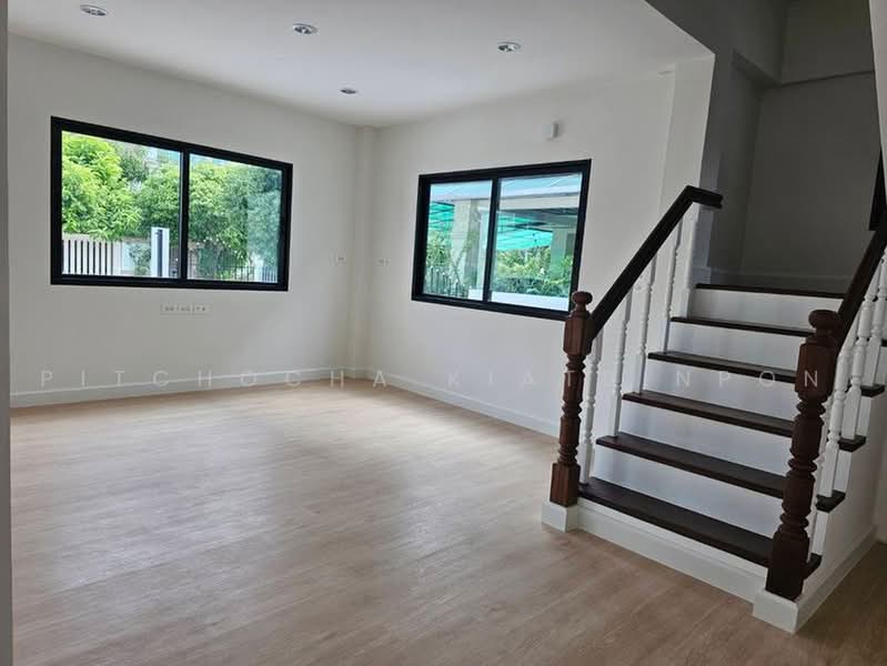 3-BR House, Bangkok, Khlong Khwang, Phasi Charoen, Bangkok, 3 Bedrooms, 160 sqm, Single Detached House For Sale, by Pitchocha Kiatsinpon, 500465106 - DDproperty.com