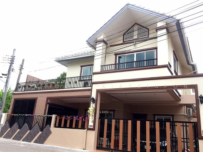 undefined, Bangkok, Bang Prom, Taling Chan, Bangkok, 4 Bedrooms, 215 sqm, Single Detached House For Sale, by Pitchocha Kiatsinpon, 500465121 - DDproperty.com
